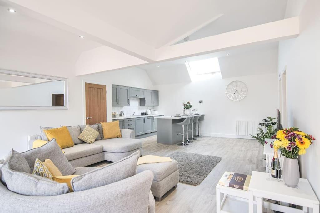 Hoxne Cottages - Rose Cottage With Private Hot Tub York Extérieur photo